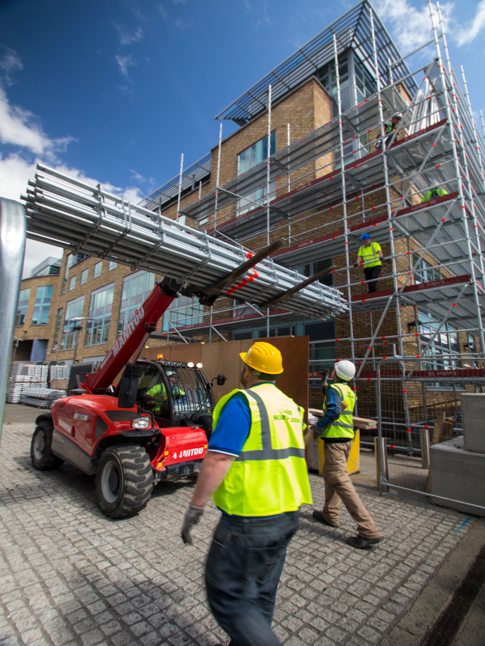 Sean Doyle scaffolding men at work
