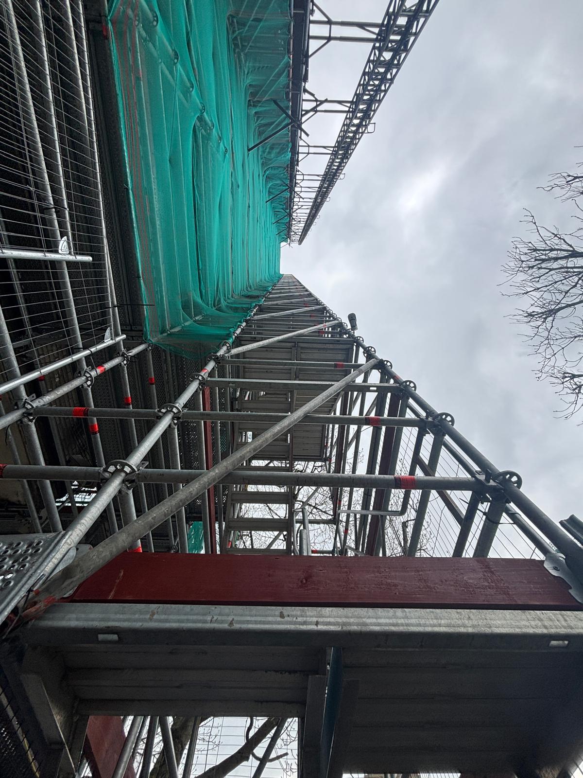 Silchester Estate Project_SDS_Layher